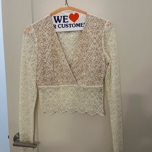 Wilfred lace long-sleeve, v-neck crop top. Off white w/ nude lining, small